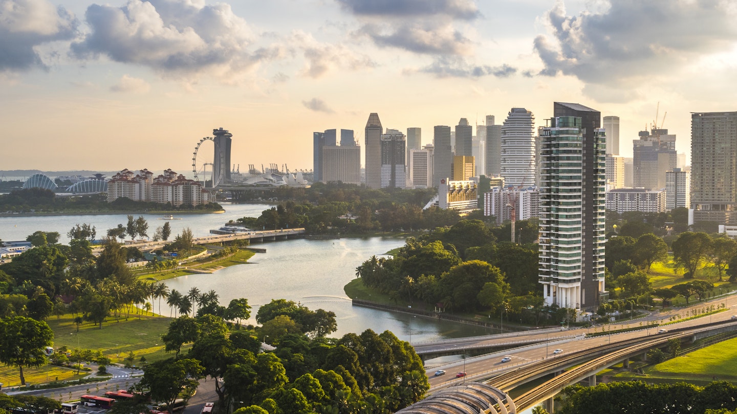 A high view point of Singapore buildings in central downtown district skyline, Singapore flyer and express highway
505451902
A high view point of Singapore buildings in central downtown district skyline, Singapore flyer and express highway